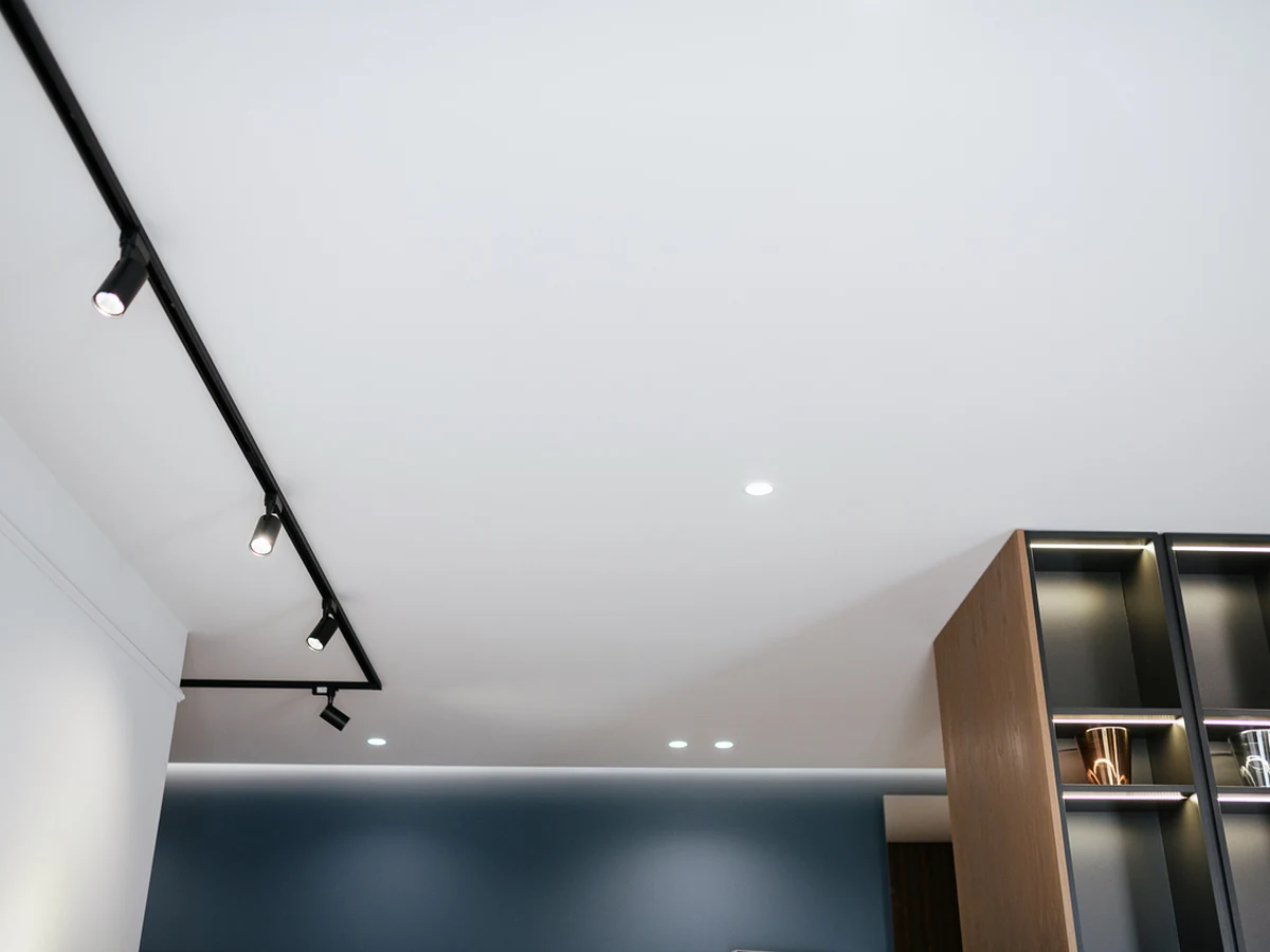 White ceiling with black trim ceiling painting by Hampstead Decorators