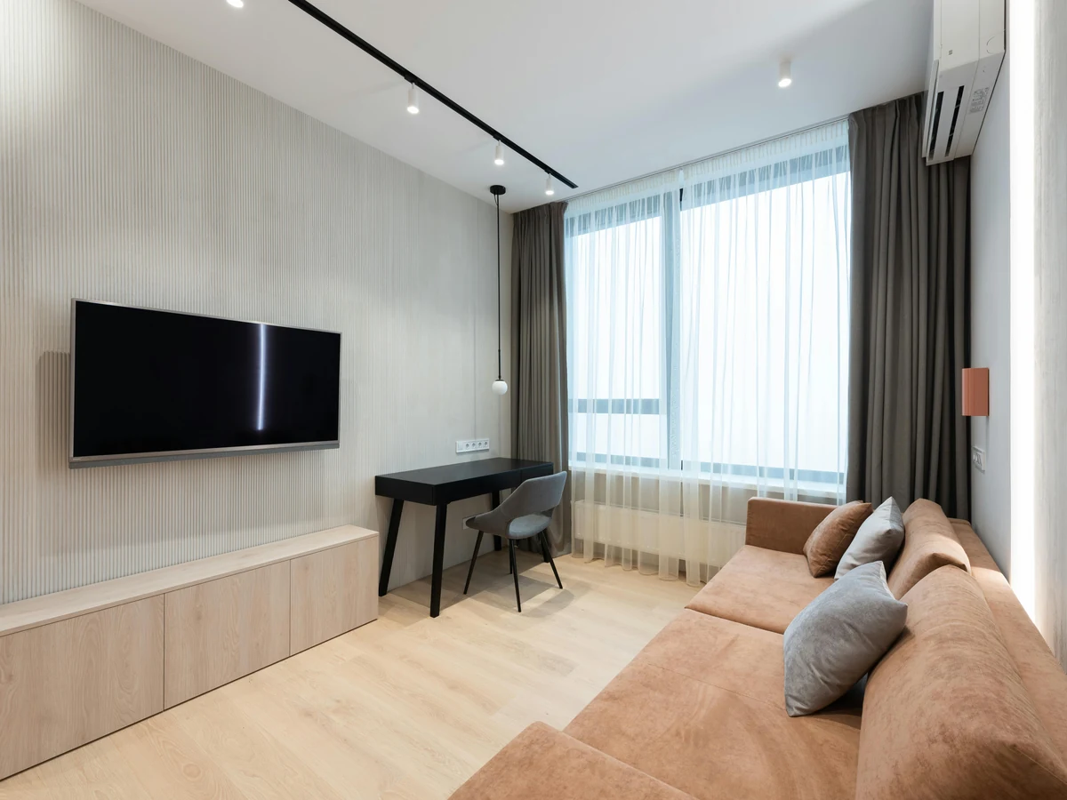living-room-painting-modern-lounge-wall-hampstead-decorators Wall painting in Hampstead living room by Hampstead Decorators, freshly painted modern lounge walls