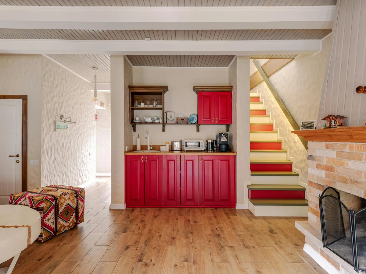 staircase-painting-open-plan-cottage-hampstead-decorators Open plan cottage staircase painting in Hampstead by Hampstead Decorators